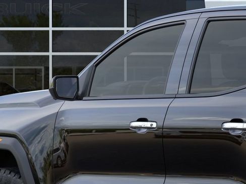 New 2026 GMC Canyon Denali AWD/4WD image 12