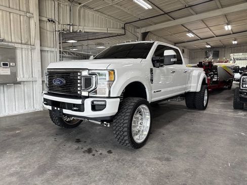 Used 2022 Ford F350 Limited AWD/4WD image 1