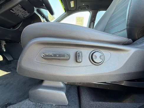 Used 2025 Honda CR-V Sport-L image 39