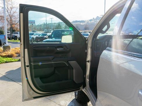 New 2026 GMC Sierra 1500 AT4X image 18