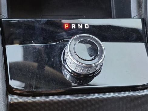 Used 2024 Jeep Grand Cherokee Altitude AWD/4WD image 24