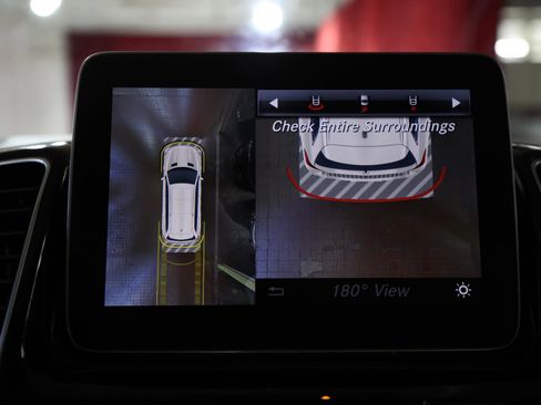 Used 2019 Mercedes-Benz GLS 450 4MATIC image 22