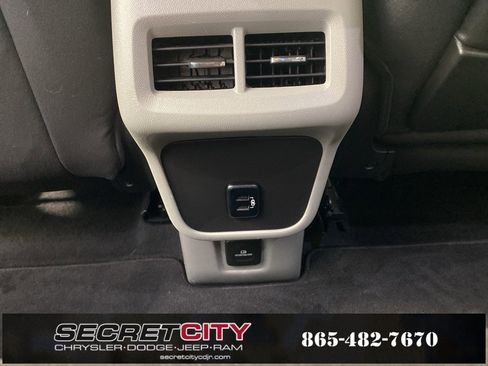 Used 2018 GMC Terrain SLE w/ Driver Convenience Package image 26