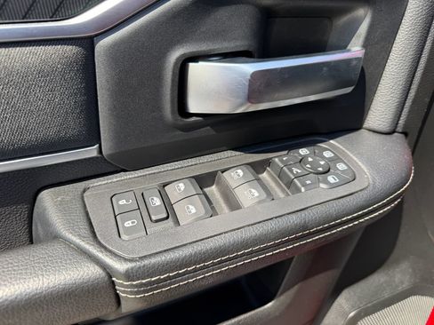 Used 2026 RAM 2500 Big Horn AWD/4WD image 28