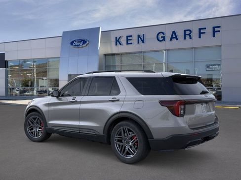 New 2026 Ford Explorer ST-Line w/ ST-Line Street Pack image 5