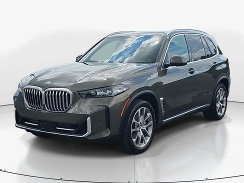 Used 2024 BMW X5 xDrive40i AWD/4WD image 8