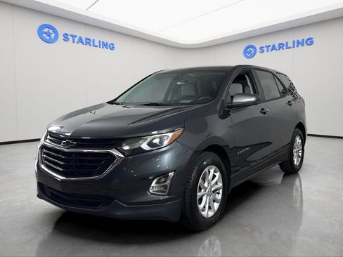 Used 2020 Chevrolet Equinox LS image 16