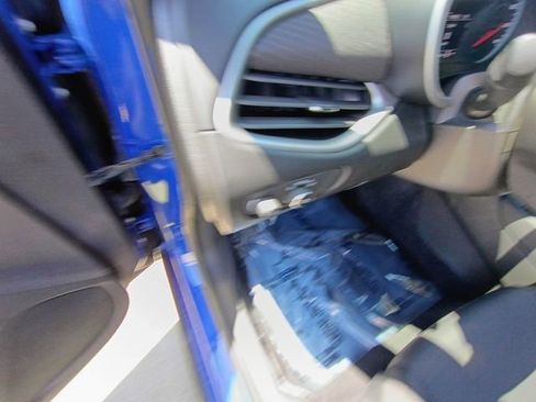 Used 2023 Chevrolet Malibu LT FWD image 27