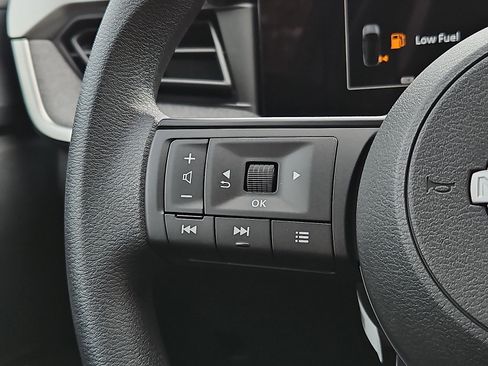 New 2026 Nissan Kicks SV w/ Cold Weather Package image 17