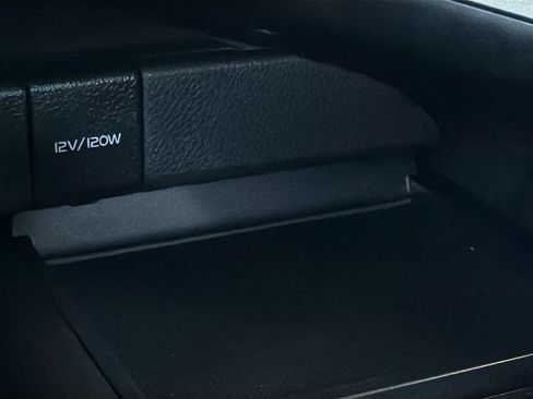 Used 2022 Toyota Camry SE FWD image 22