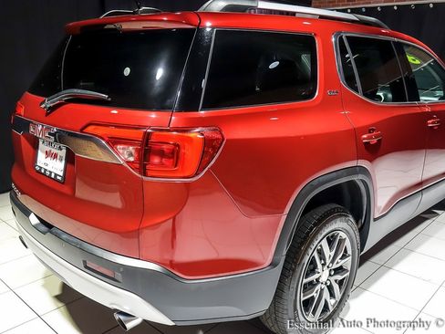 Used 2019 GMC Acadia SLT image 10