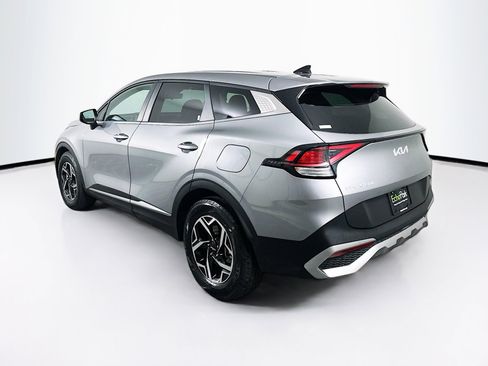 Used 2024 Kia Sportage LX image 5