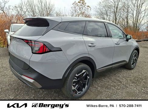 New 2026 Kia Sportage S AWD/4WD image 4