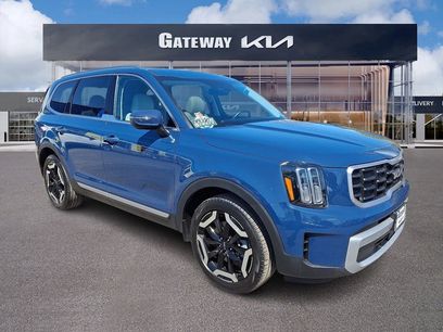Certified 2023 Kia Telluride S w/ S Sunroof Package