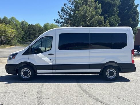 New 2026 Ford Transit 350 148 Medium Roof Wagon image 21