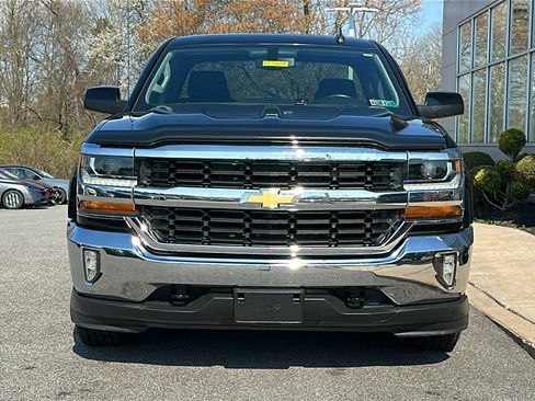 Used 2018 Chevrolet Silverado 1500 LT w/ All Star Edition image 3