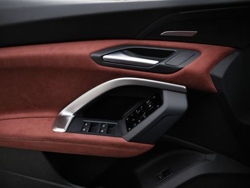 New 2026 Audi SQ5 Premium Plus AWD/4WD image 17