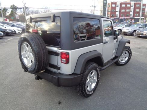 Used 2011 Jeep Wrangler Sport image 2