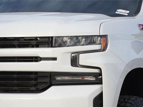 Used 2021 Chevrolet Silverado 1500 RST w/ Z71 Off-Road Package image 4