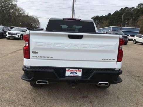 Used 2023 Chevrolet Silverado 1500 Custom Trail Boss image 15