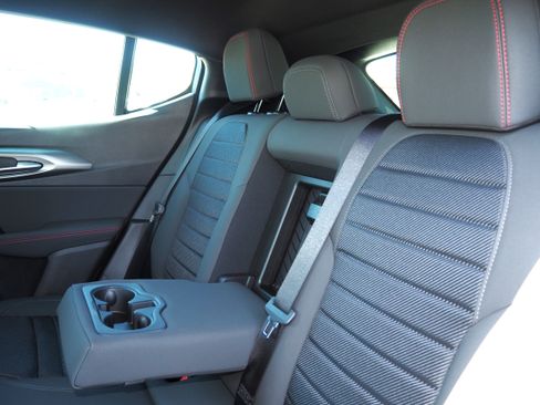 New 2025 Dodge Hornet GT image 14