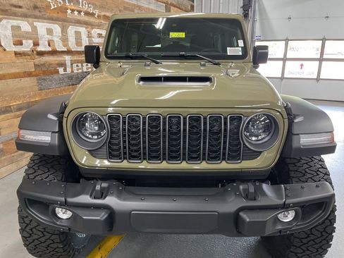 New 2026 Jeep Wrangler Unlimited Rubicon 392 w/ Quick Order Package 27X Moab AWD/4WD image 73