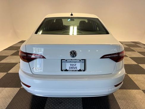Used 2019 Volkswagen Jetta S FWD image 4