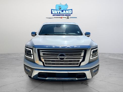 Used 2023 Nissan Titan Platinum Reserve w/ Moonroof Package AWD/4WD image 8