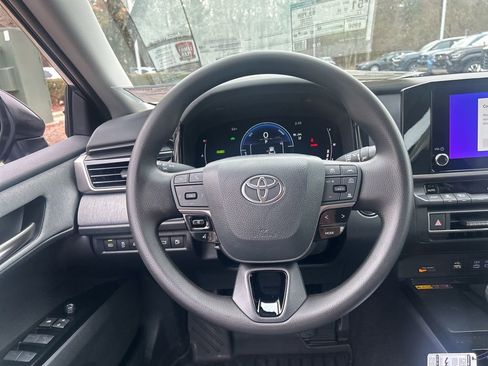 New 2026 Toyota Camry LE image 12