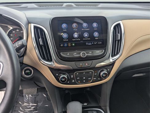 Used 2022 Chevrolet Equinox Premier image 20