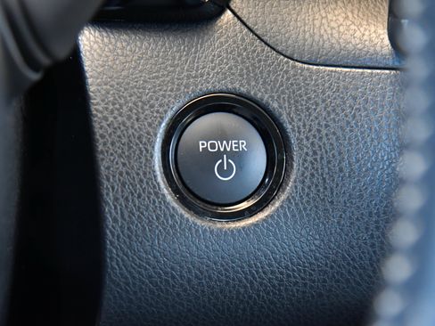 Used 2026 Toyota Camry SE w/ Convenience Package FWD image 31