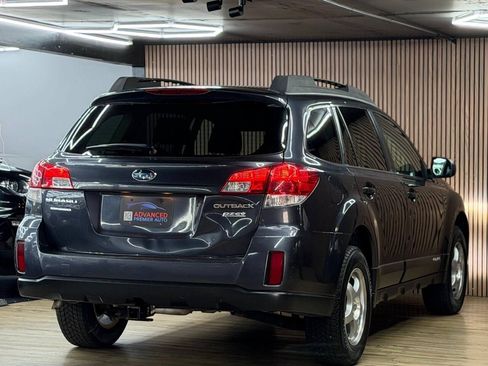 Used 2011 Subaru Outback 2.5i Premium w/ All-Weather Pkg AWD/4WD image 18