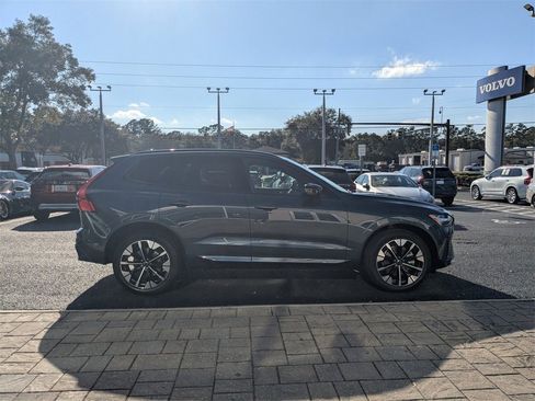 Certified 2026 Volvo XC60 B5 Plus w/ Protection Package Premier image 9