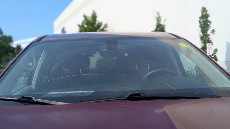 Used 2018 Chrysler Pacifica Touring Plus w/ Tire & Wheel Group FWD image 8