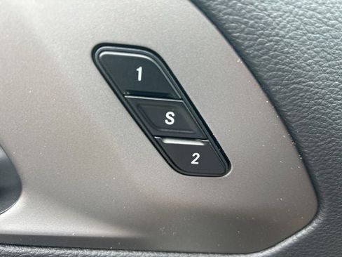 New 2027 Chrysler Pacifica Select AWD/4WD image 20