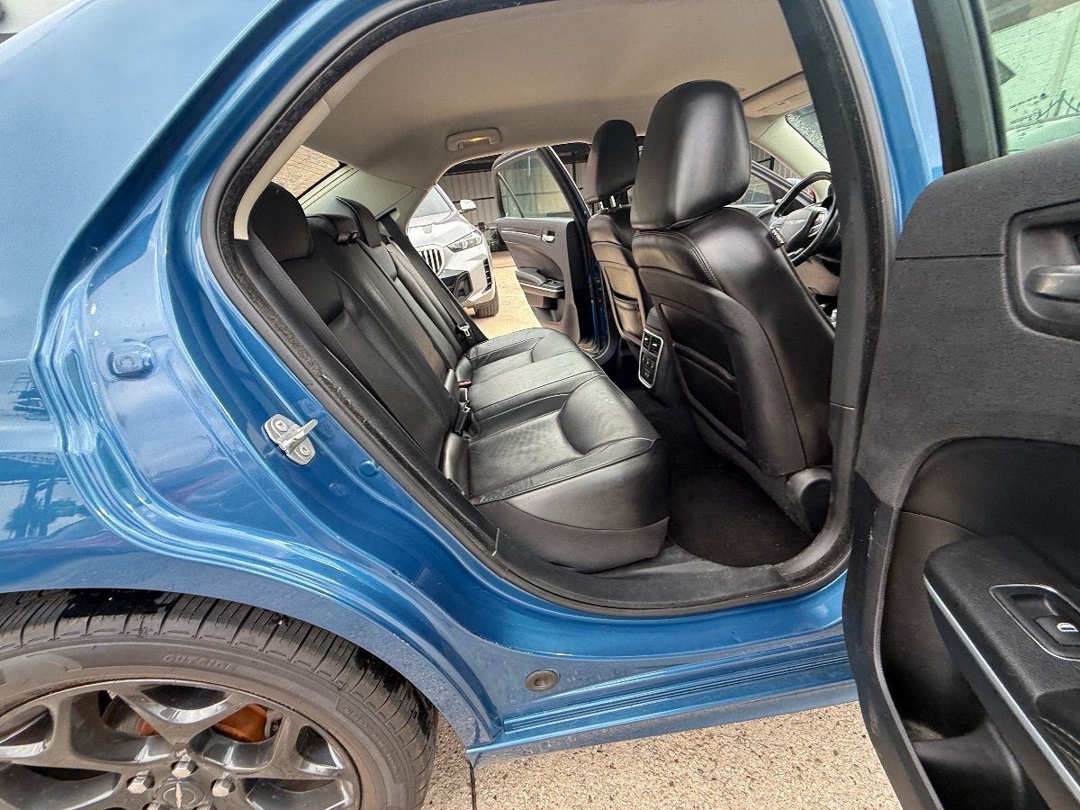 Used 2021 Chrysler 300 Touring L AWD/4WD image 16