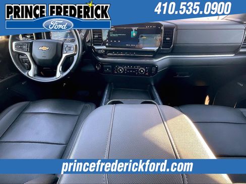 Used 2024 Chevrolet Silverado 2500 LTZ w/ LTZ Premium Package image 14