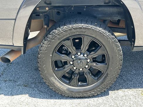 Used 2022 RAM 2500 Limited AWD/4WD image 18