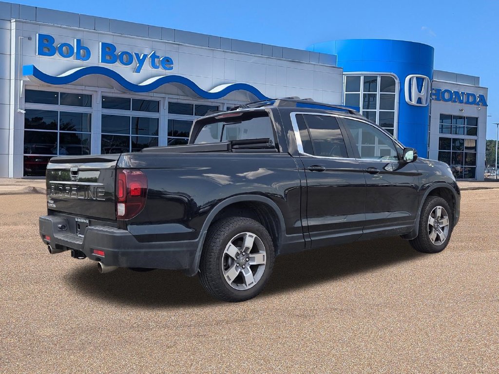 Certified 2025 Honda Ridgeline RTL image 5
