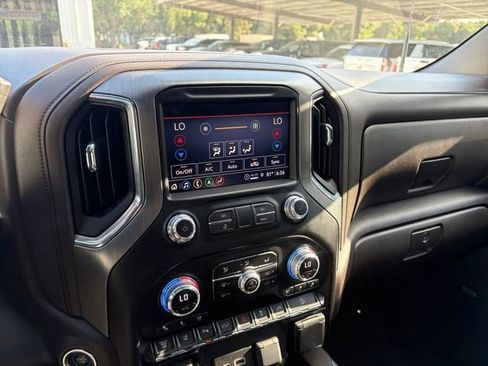 Used 2023 GMC Sierra 2500 Denali w/ Denali Ultimate Package AWD/4WD image 10