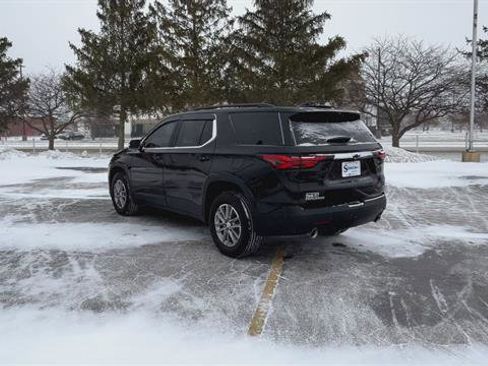 Used 2023 Chevrolet Traverse LT image 7