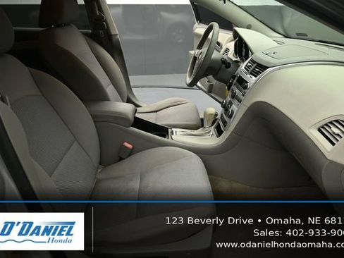 Used 2012 Chevrolet Malibu LS FWD image 38