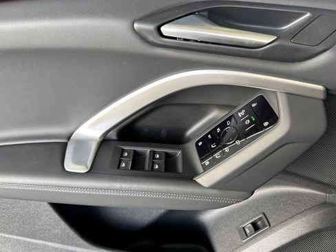 New 2025 Audi Q5 Premium Plus image 10