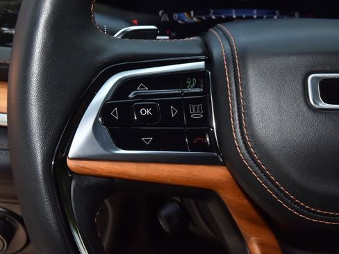 Used 2023 Jeep Grand Cherokee L Summit AWD/4WD image 25