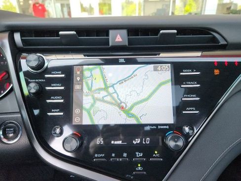 Used 2019 Toyota Camry XSE w/ Navigation Package FWD image 19
