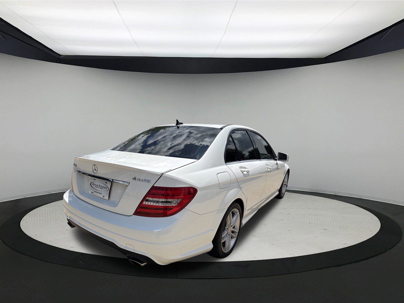 Used 2014 Mercedes-Benz C 300 4MATIC Sedan image 7