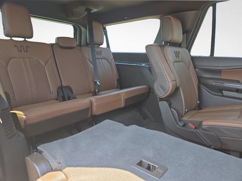 Used 2024 Ford Expedition Max King Ranch AWD/4WD image 39