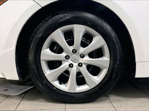 Certified 2023 Toyota Corolla LE image 7