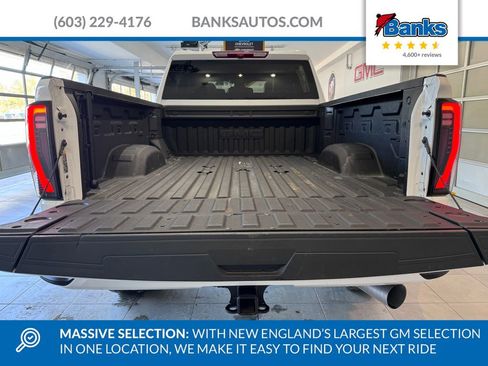 Certified 2025 GMC Sierra 2500 AT4 image 7