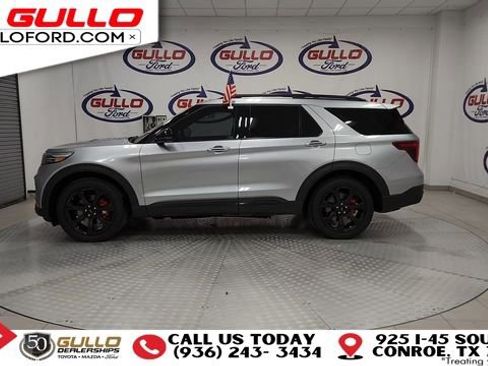 Used 2024 Ford Explorer ST w/ Equipment Group 401A image 5